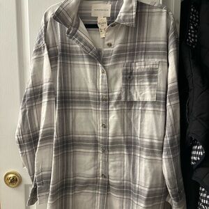 Aeropostale Gray Plaid Women’s Shirt